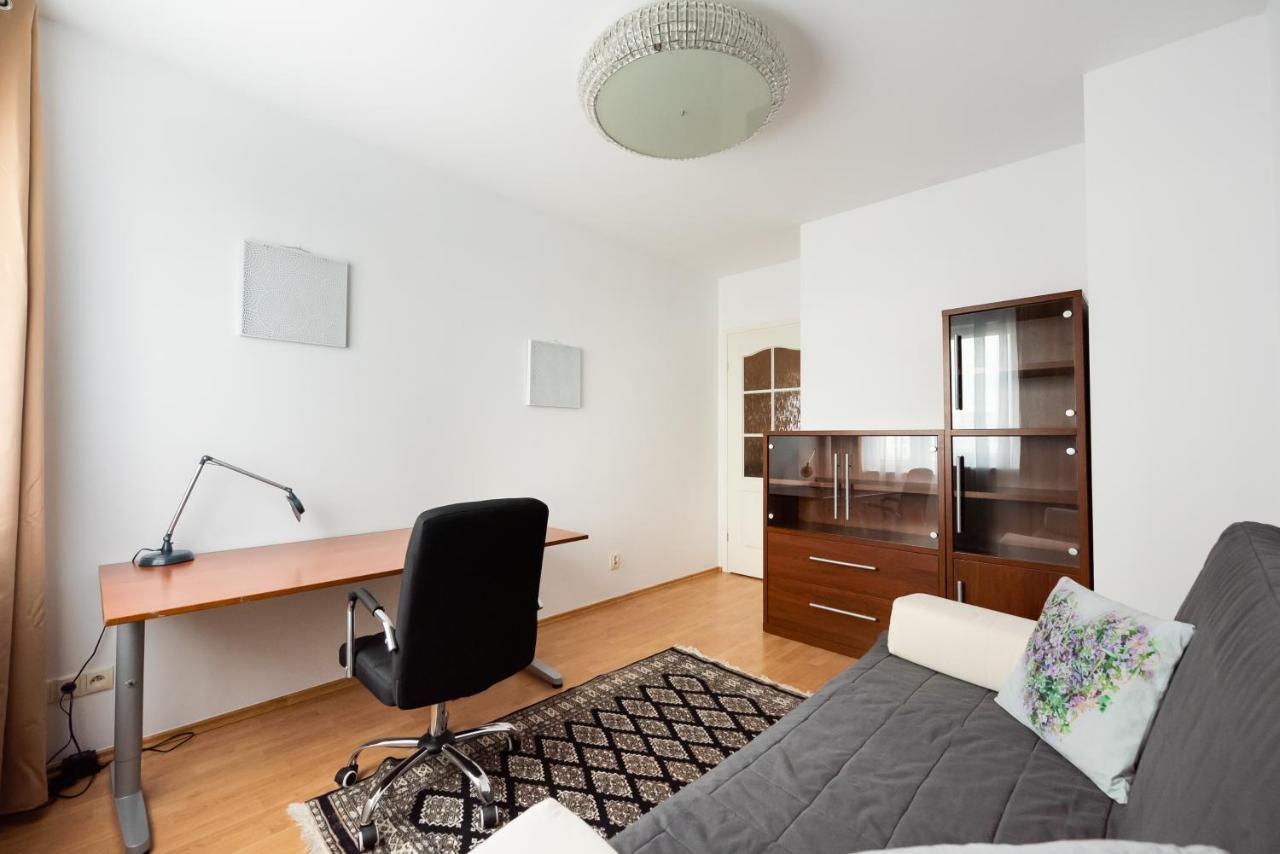 Ken 54 2-Bedroom Apartment Warsaw Exterior photo
