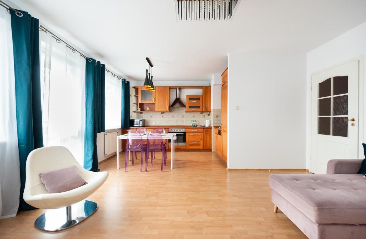 Ken 54 2-Bedroom Apartment Warsaw Exterior photo